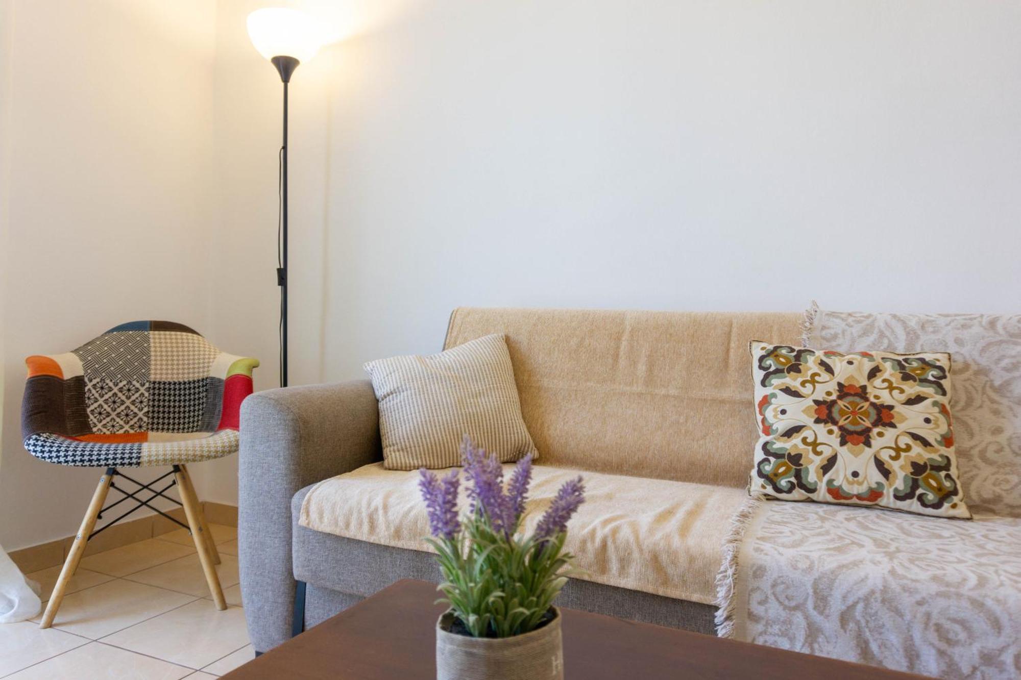 Spacious Seaview In * Heraklion (Crete)